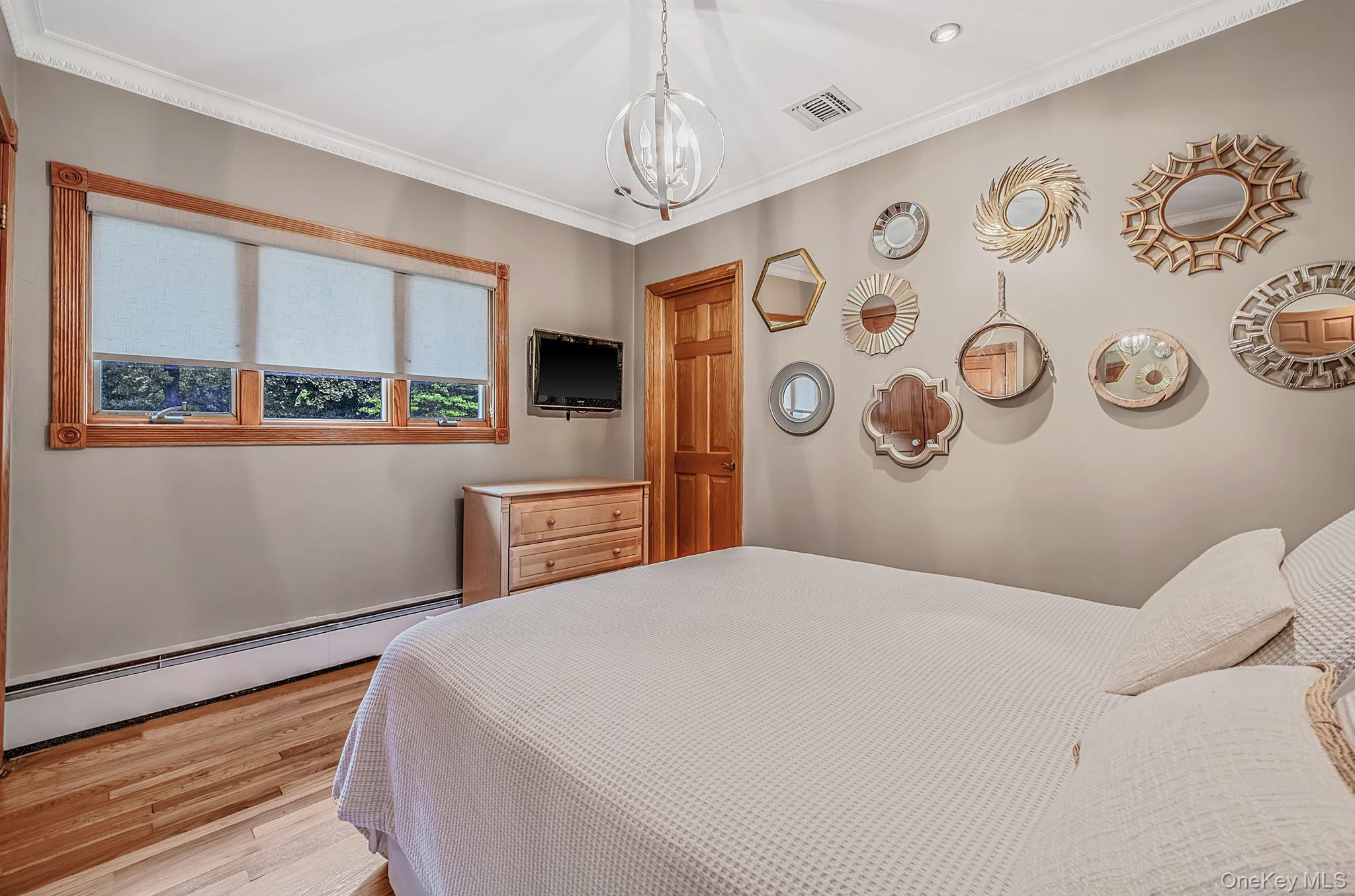 199 Dix Hills Road – For Sale photo 32