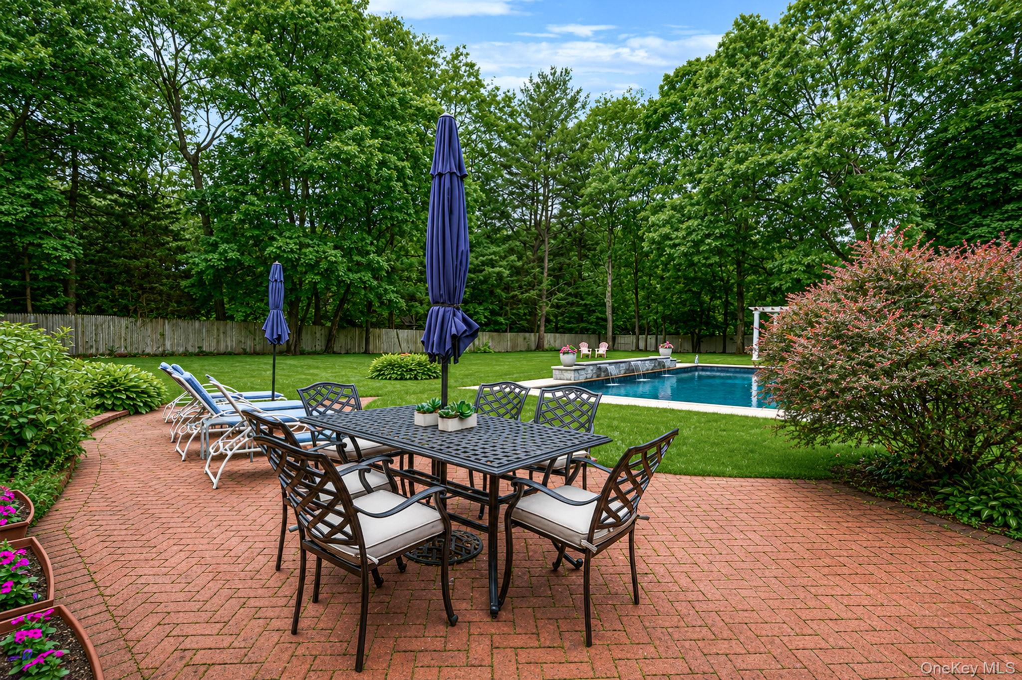 199 Dix Hills Road – For Sale photo 37