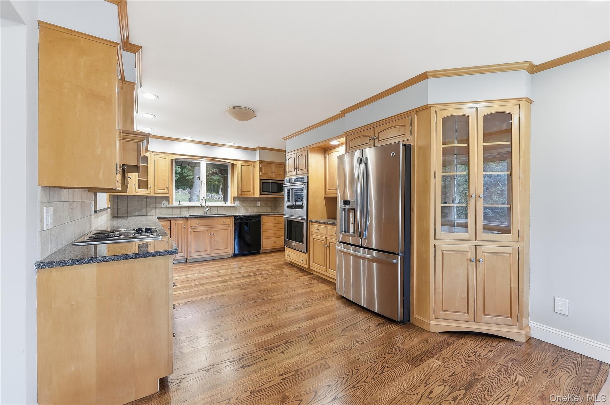 475 N Riverside Road – For Rent photo 8