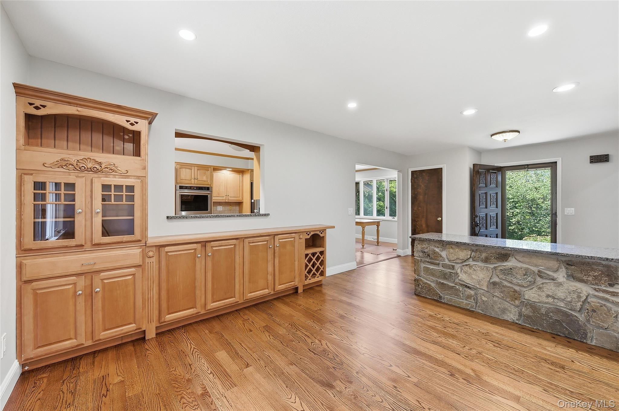 475 N Riverside Road – For Rent photo 15