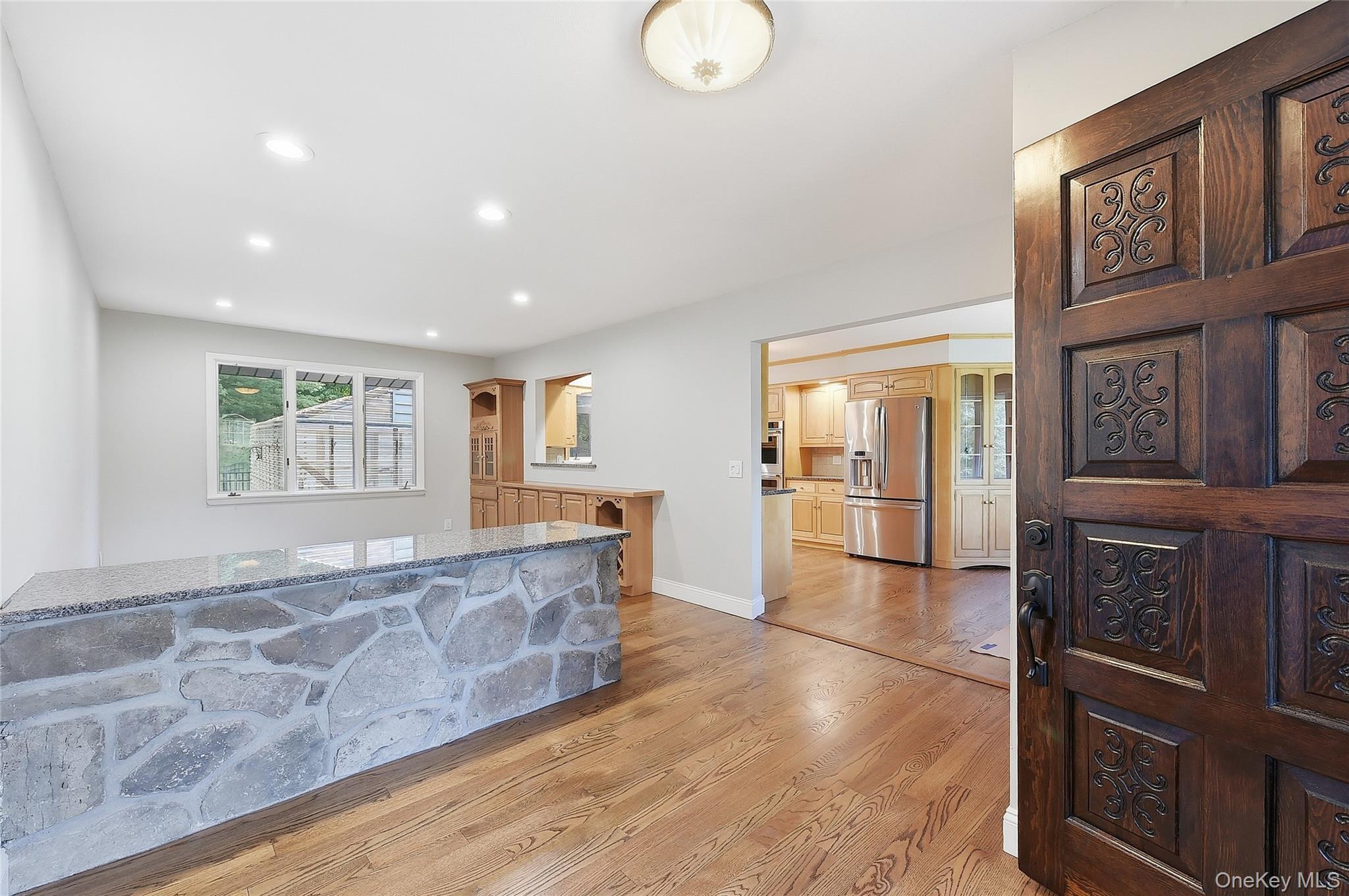 475 N Riverside Road – For Rent photo 13