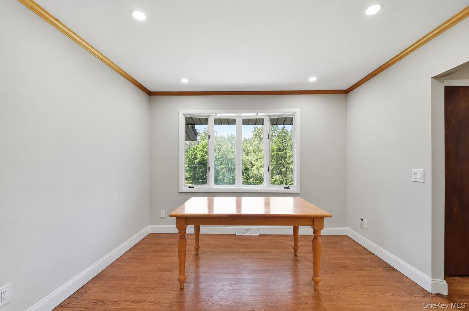 475 N Riverside Road – For Rent photo 12