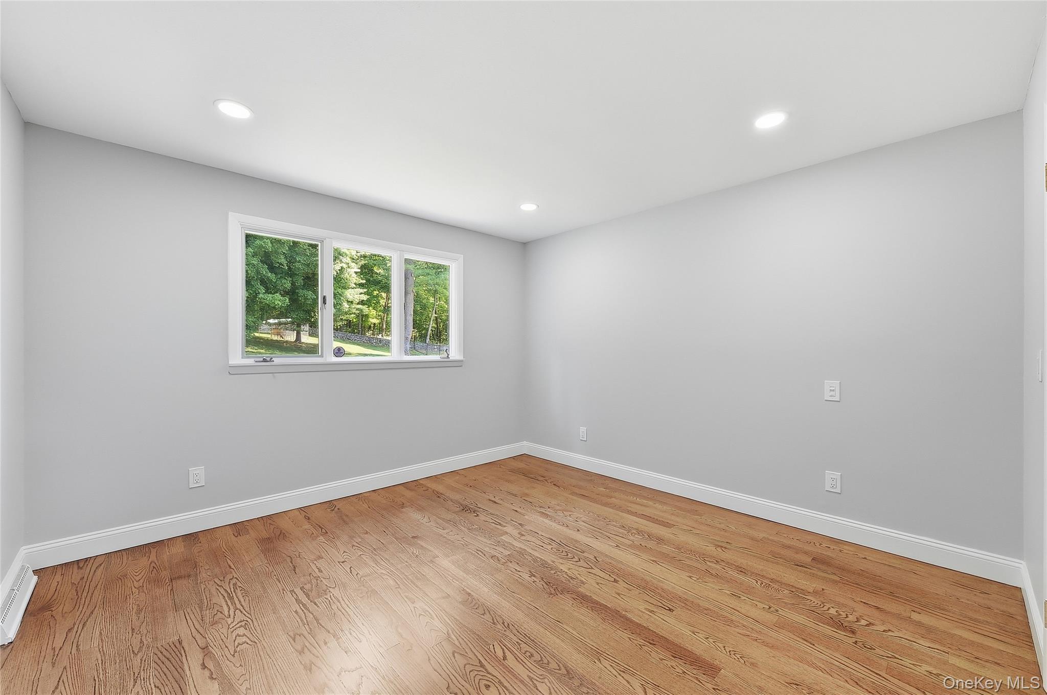 475 N Riverside Road – For Rent photo 30