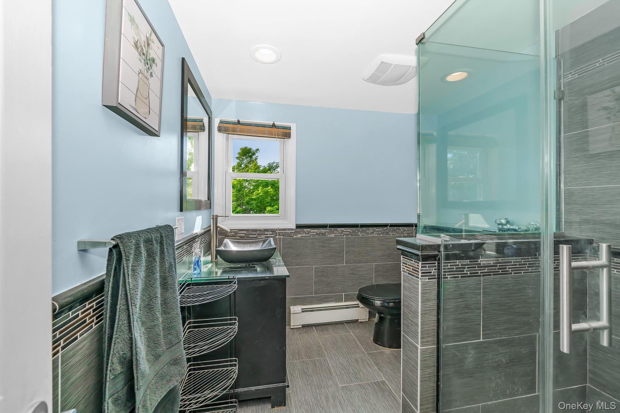 21 Lido Parkway – For Sale photo 24