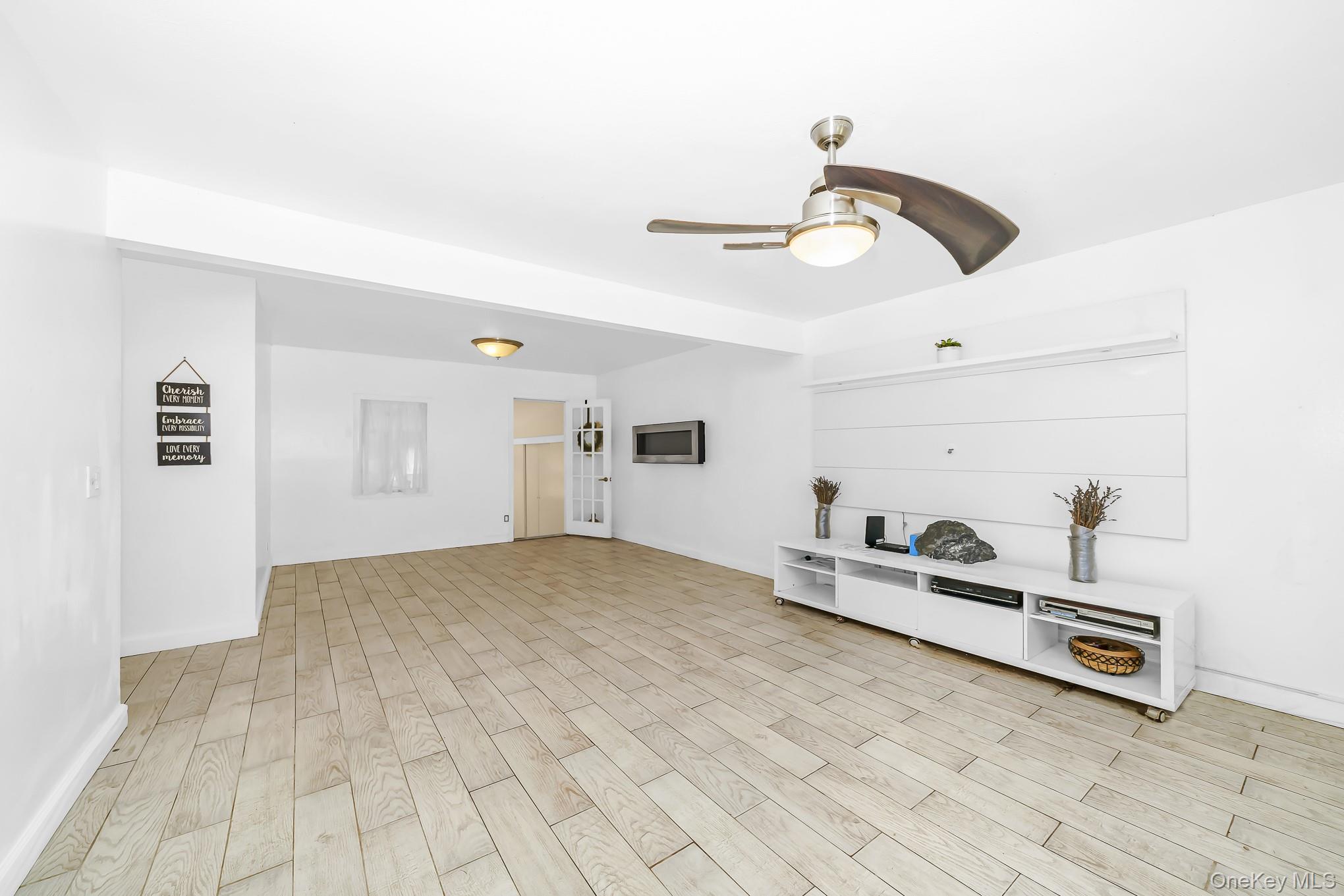 21 Lido Parkway – For Sale photo 14