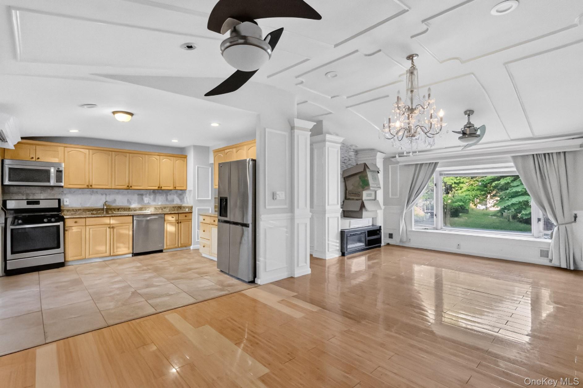 14 Branch Lane – For Rent photo 6