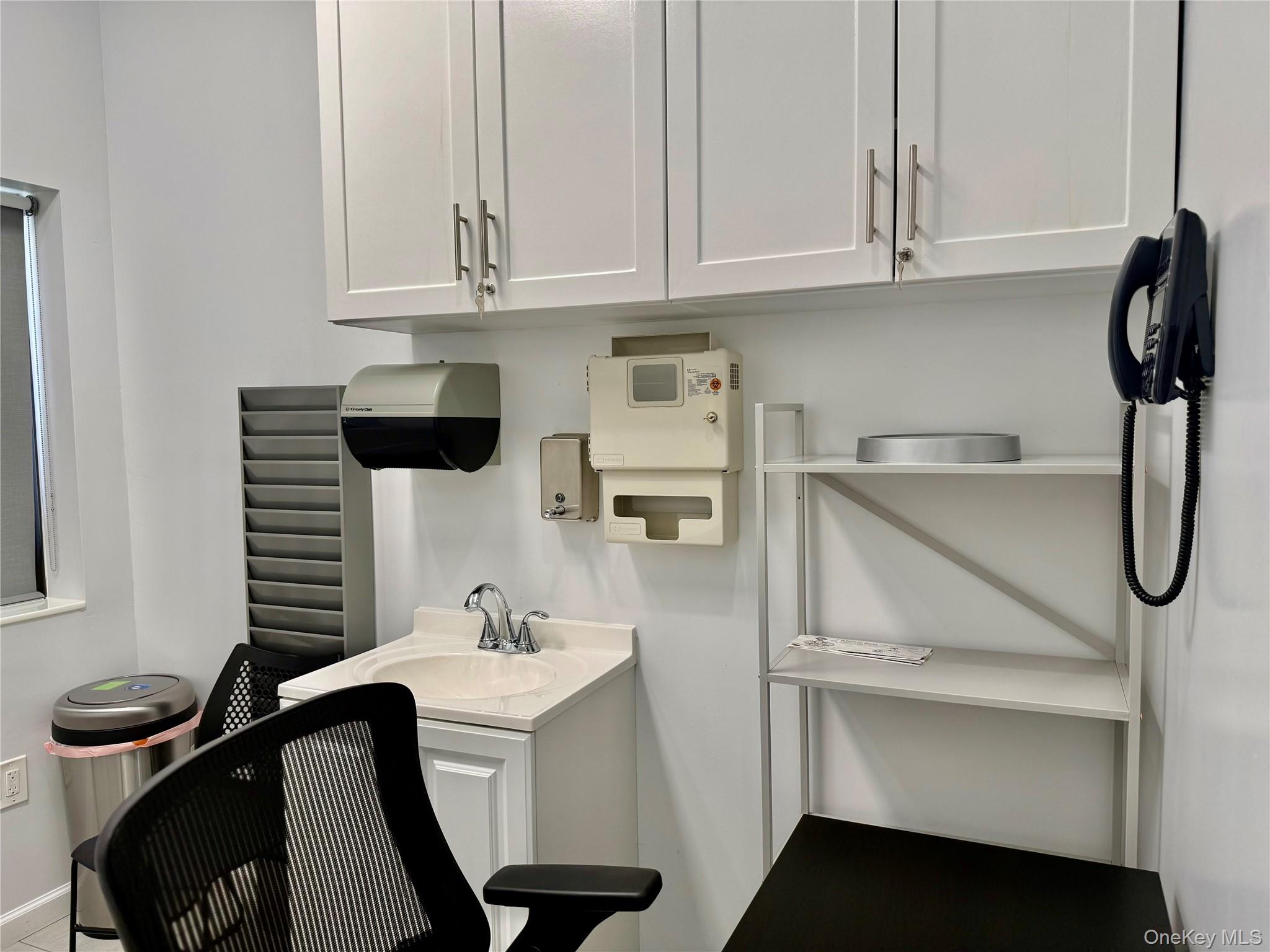 8601 Range Street – For Rent photo 12