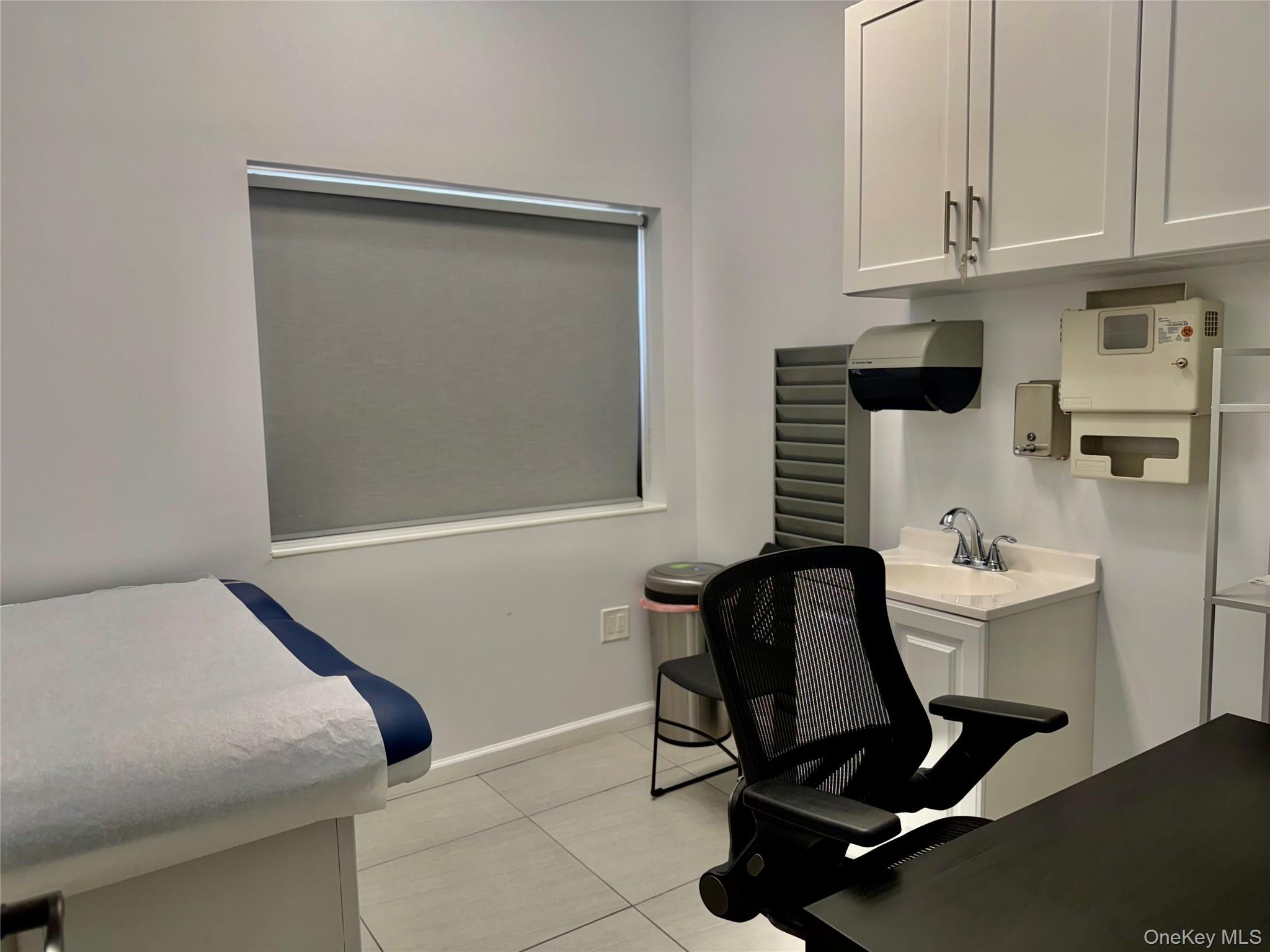 8601 Range Street – For Rent photo 10