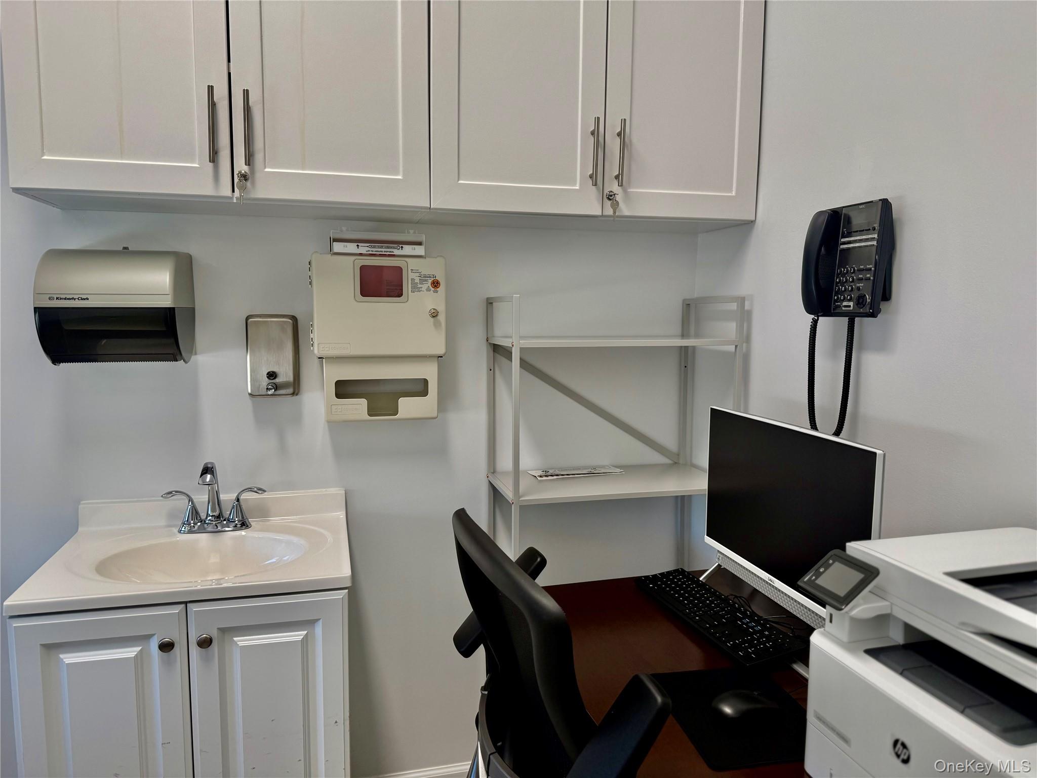8601 Range Street – For Rent photo 16