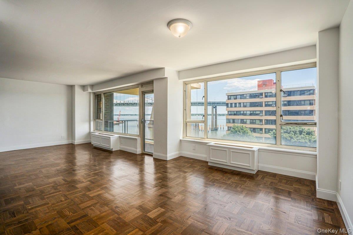 166-25 Powells Cove Boulevard, Unit 6M photo 19