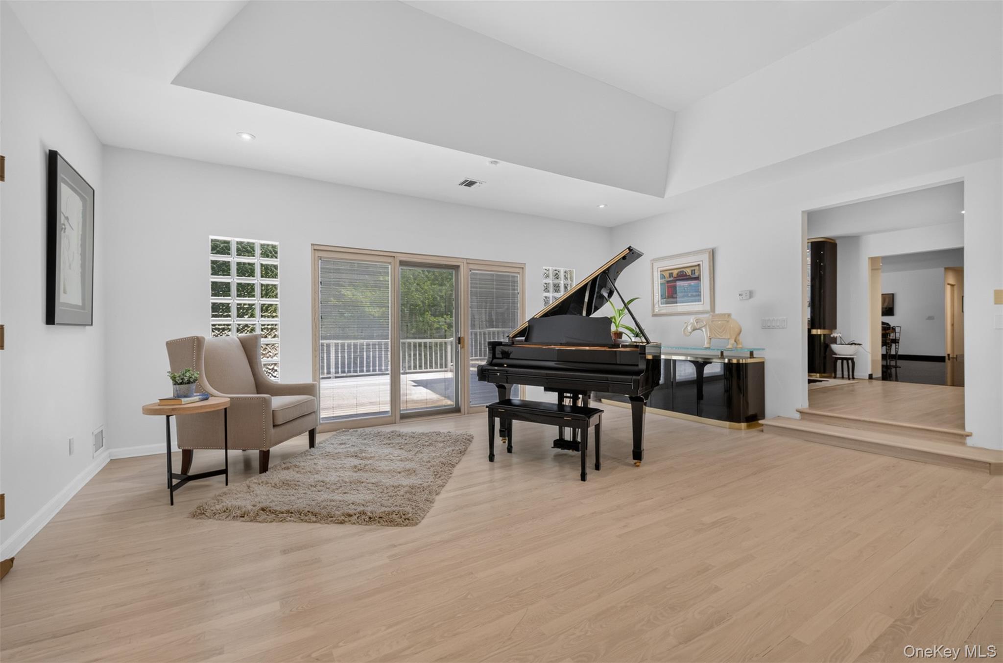 8 Victorian Lane – For Sale photo 10