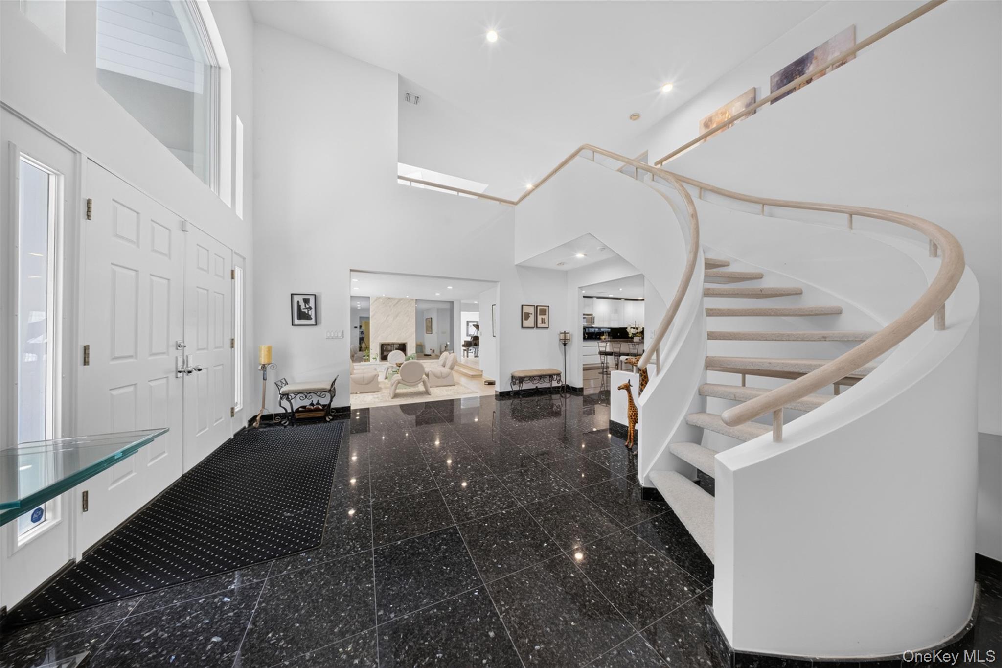 8 Victorian Lane – For Sale photo 7