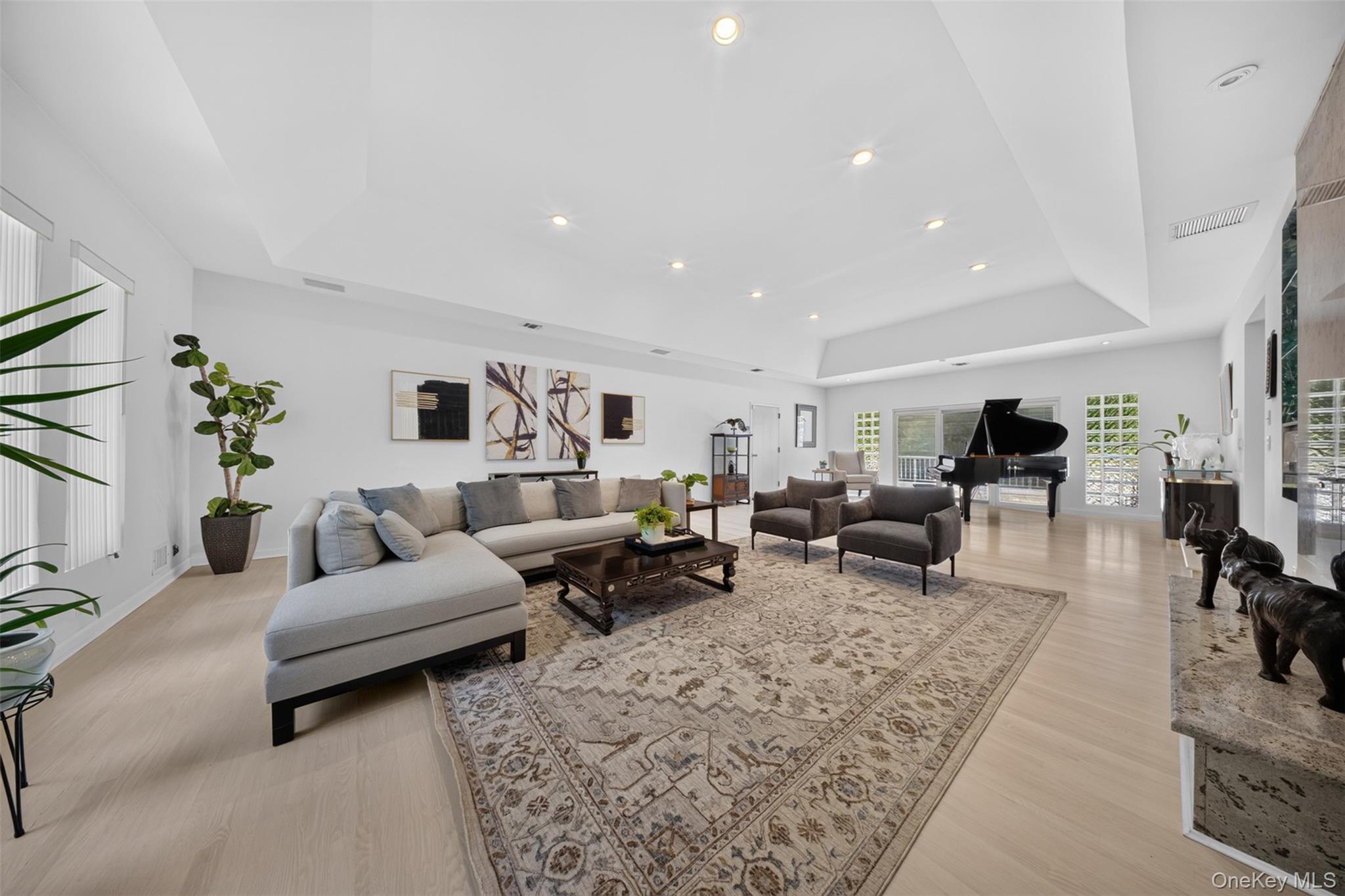 8 Victorian Lane – For Sale photo 9