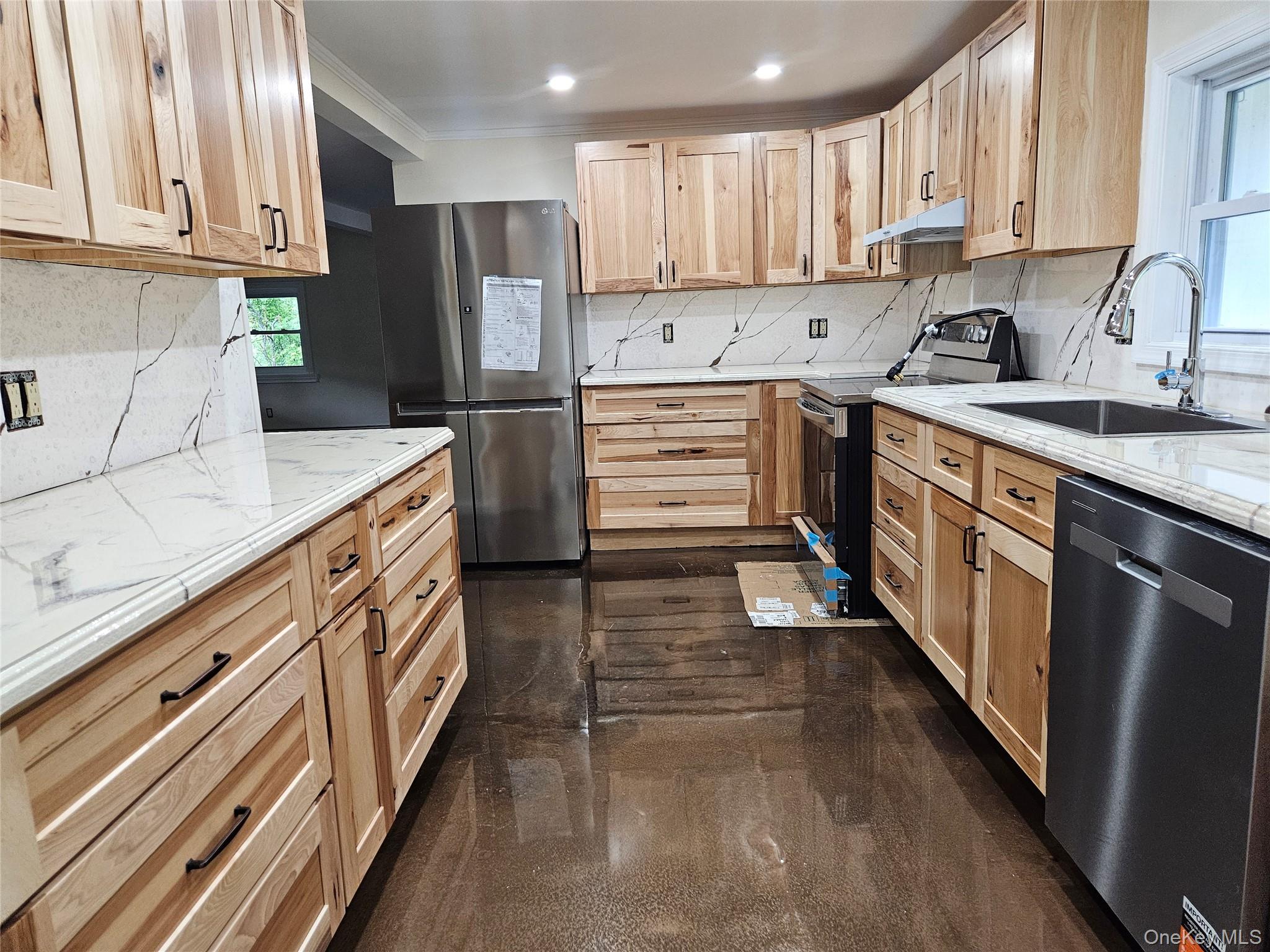 748 Greenville Turnpike – For Rent photo 2