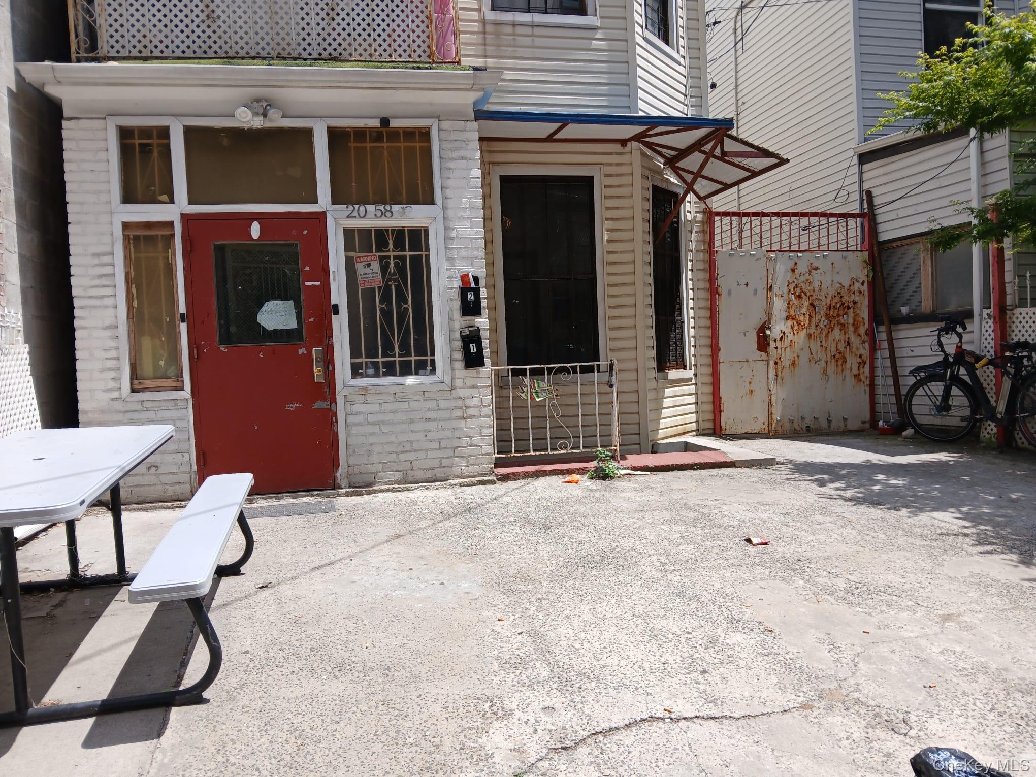 2058 Ryer Avenue – For Sale