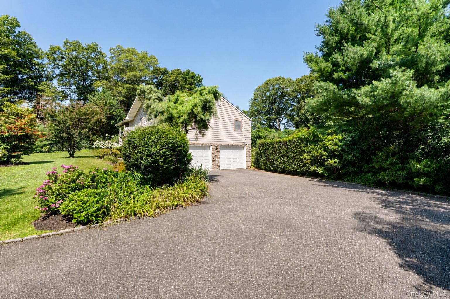25 Brewster Avenue – For Sale photo 34