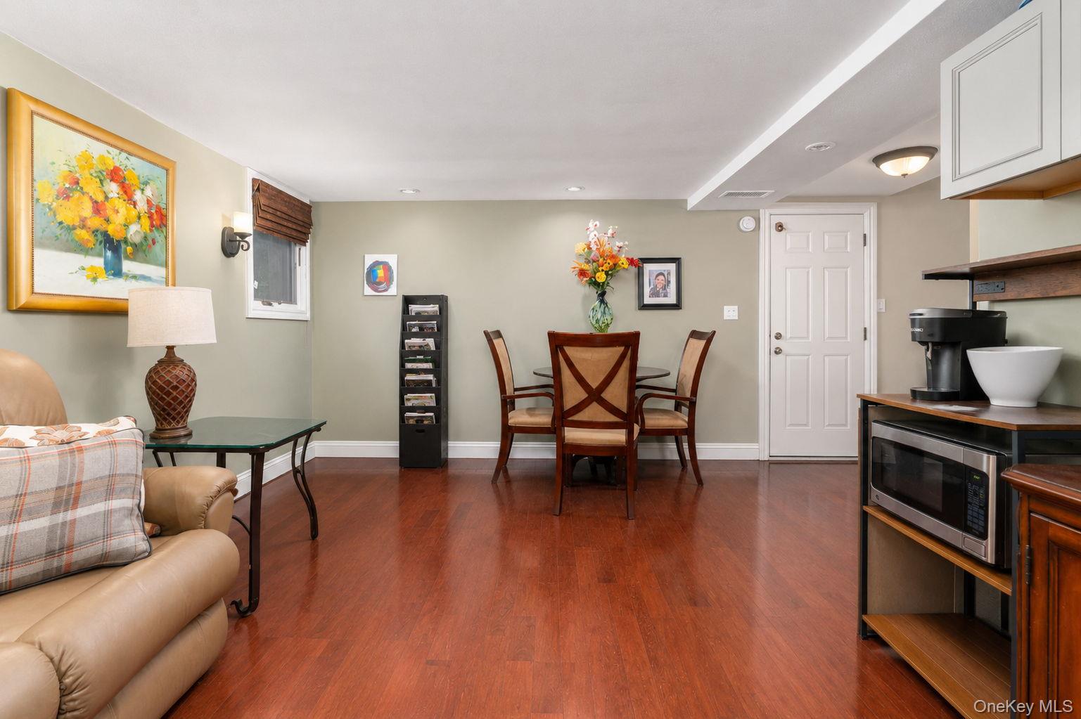 25 Brewster Avenue – For Sale photo 21