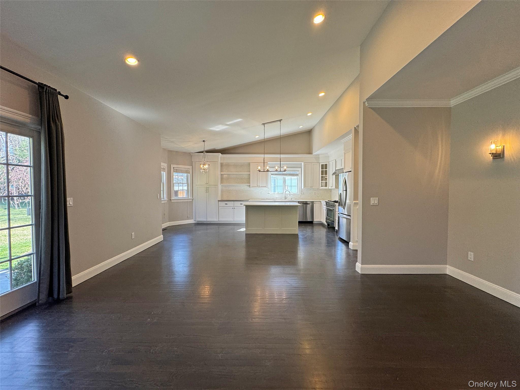 1019 Grove Street – For Rent photo 10