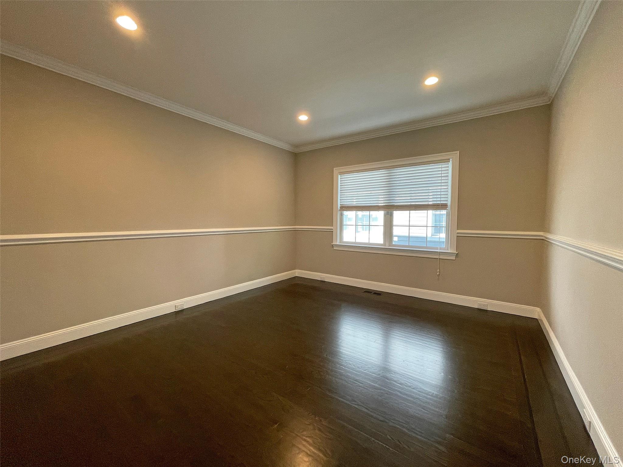 1019 Grove Street – For Rent photo 5
