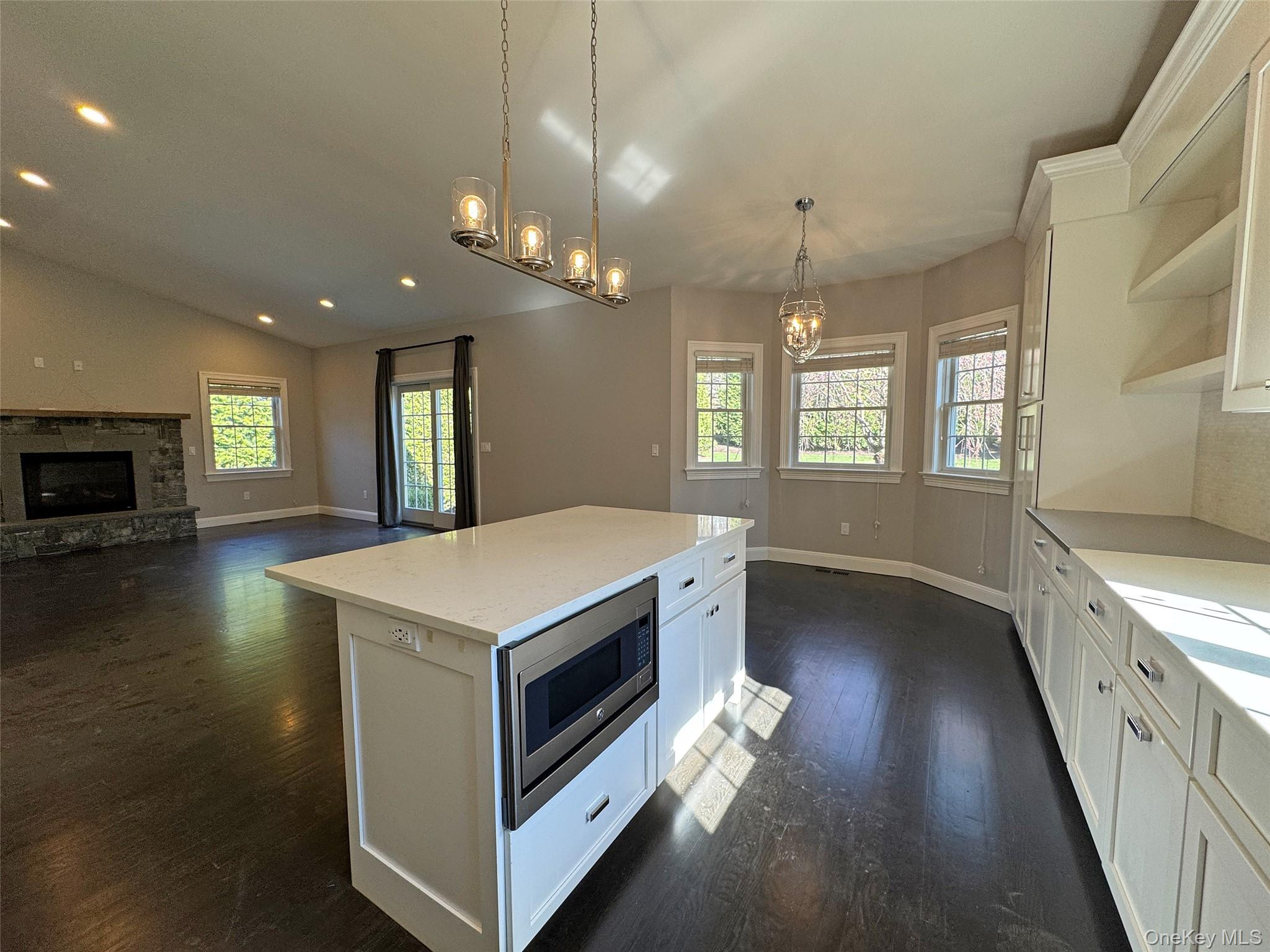 1019 Grove Street – For Rent