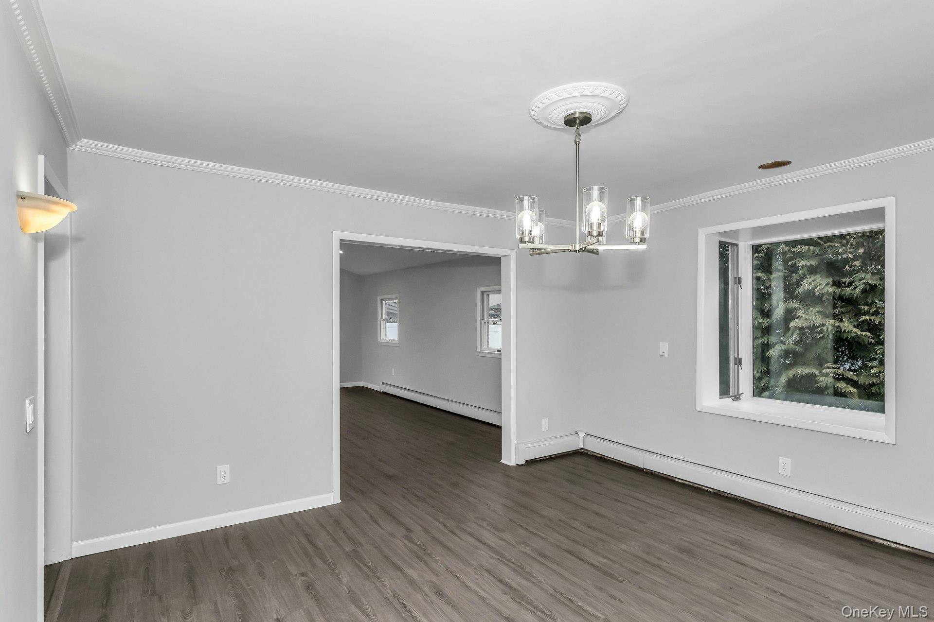 11 Merton Avenue – For Sale photo 8