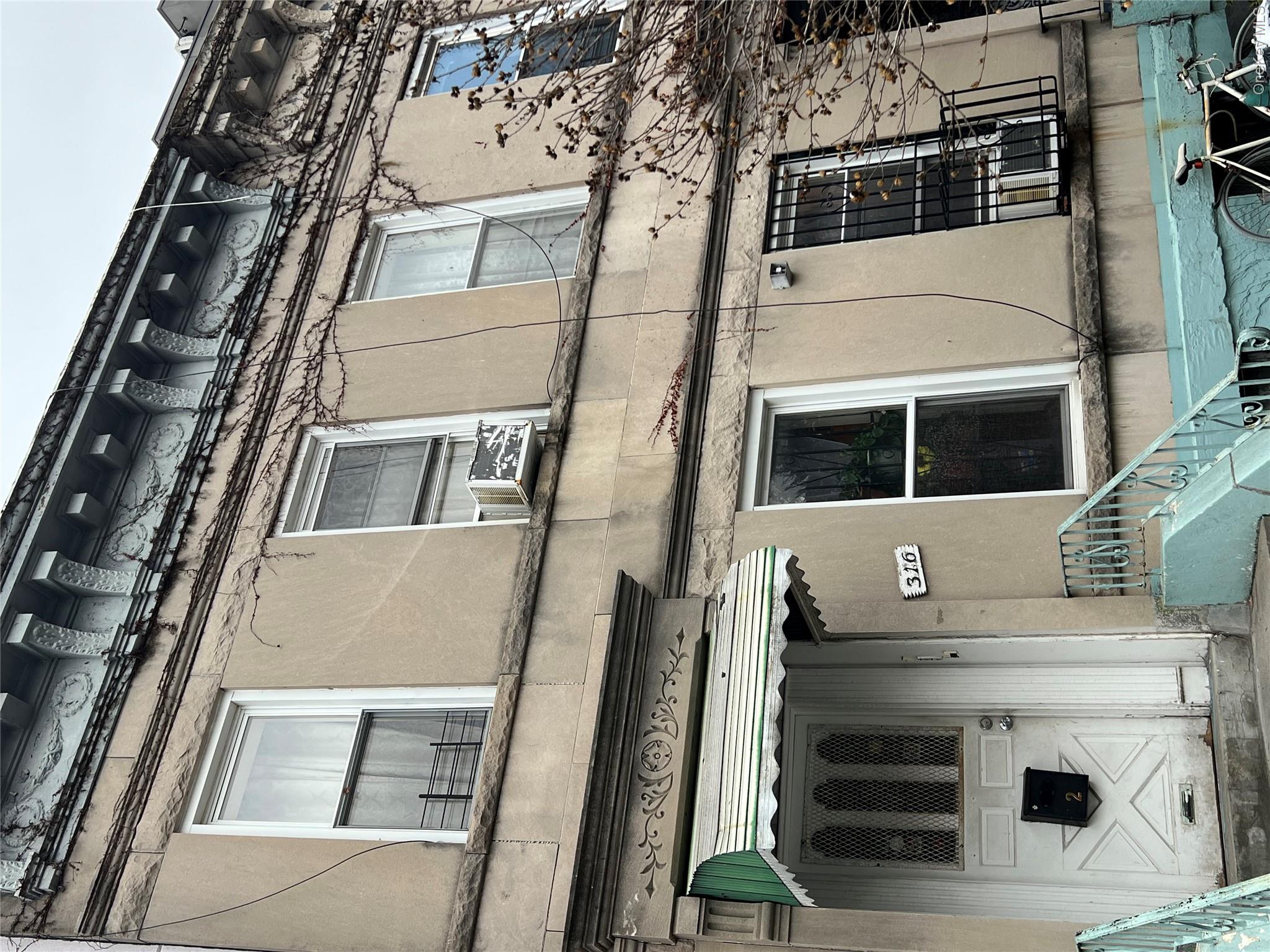 316 East 32nd Street – For Sale