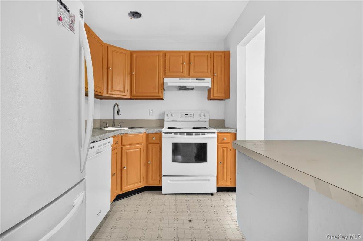 41-43 Broadlawn Drive, Unit 41 and 43 photo 17