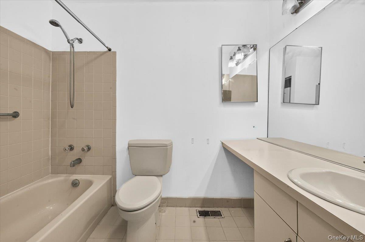 41-43 Broadlawn Drive, Unit 41 and 43 photo 19