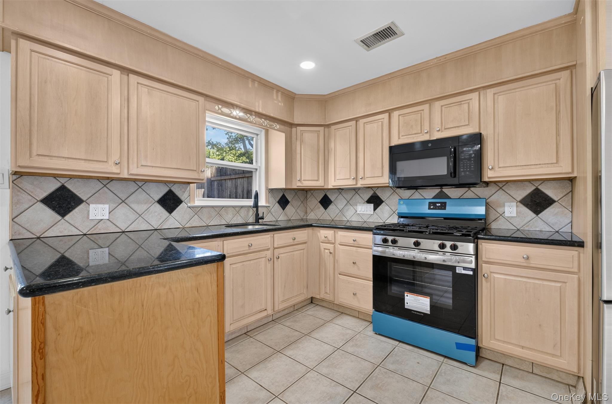 23-30A Corporal Kennedy Street, Unit 84 photo 12