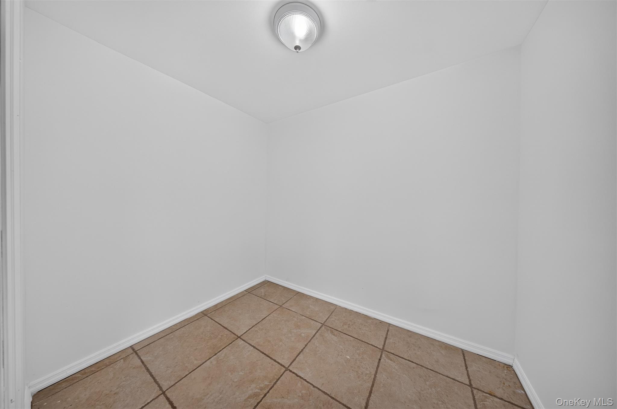 23-30A Corporal Kennedy Street, Unit 84 photo 31