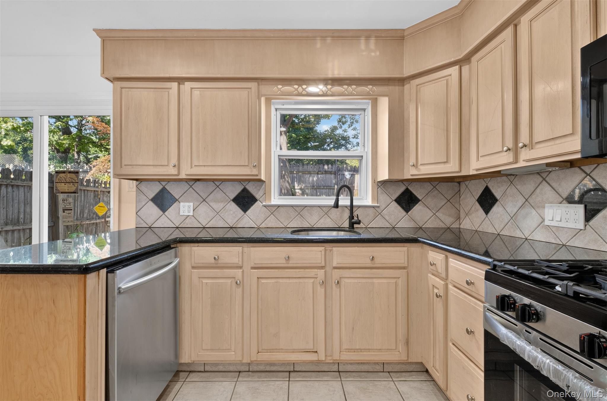 23-30A Corporal Kennedy Street, Unit 84 photo 13