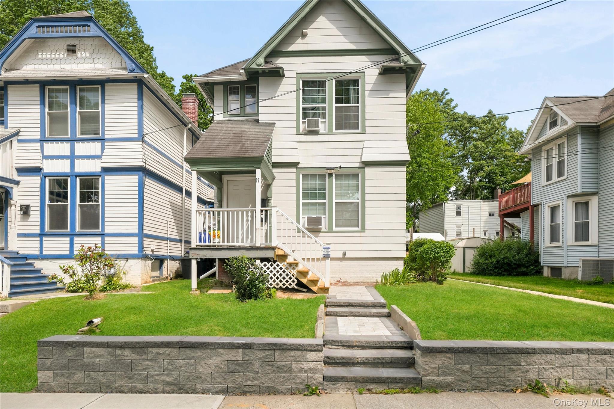 17 Carroll Street – For Sale photo 2
