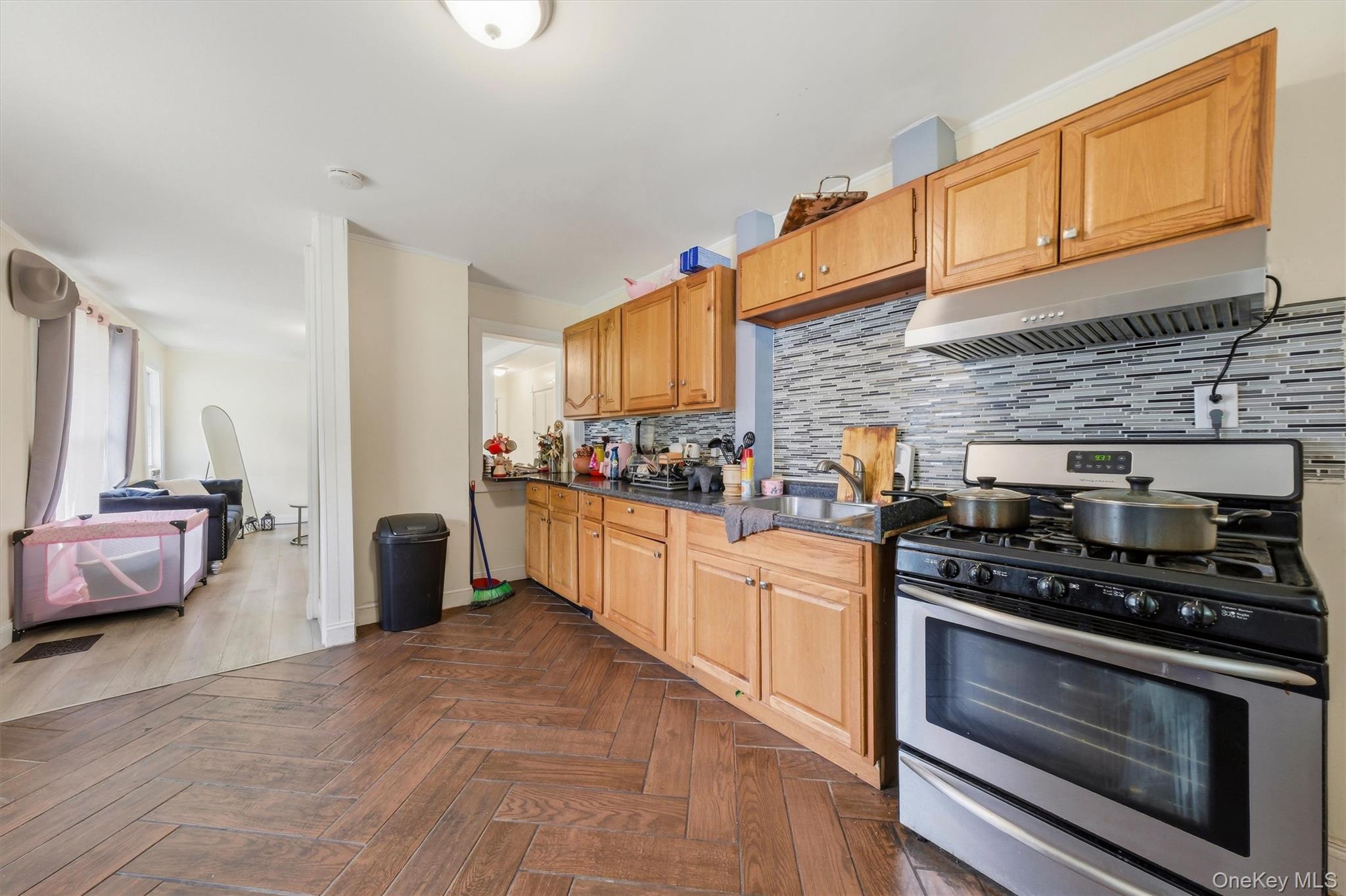 17 Carroll Street – For Sale photo 14