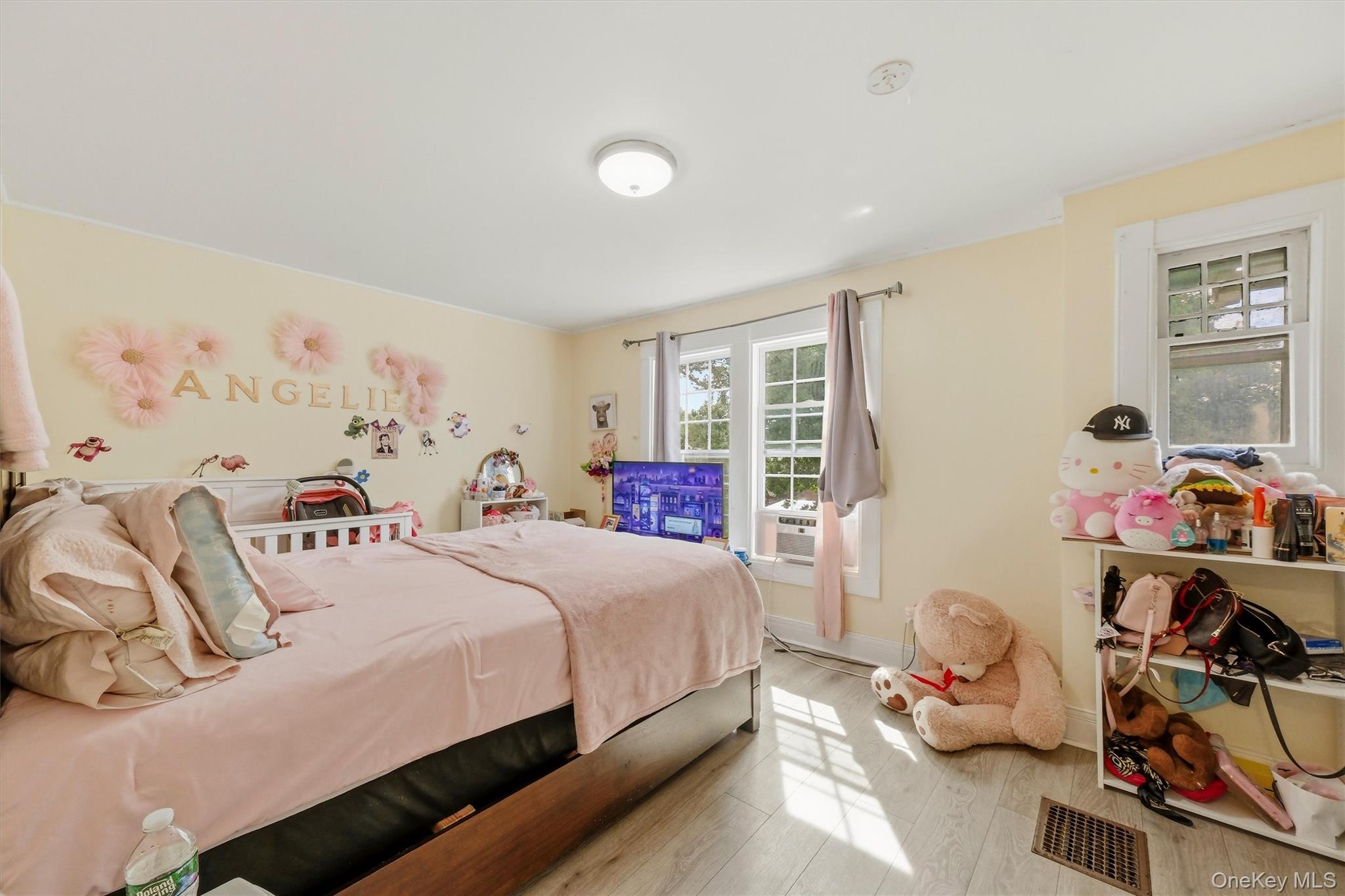 17 Carroll Street – For Sale photo 21