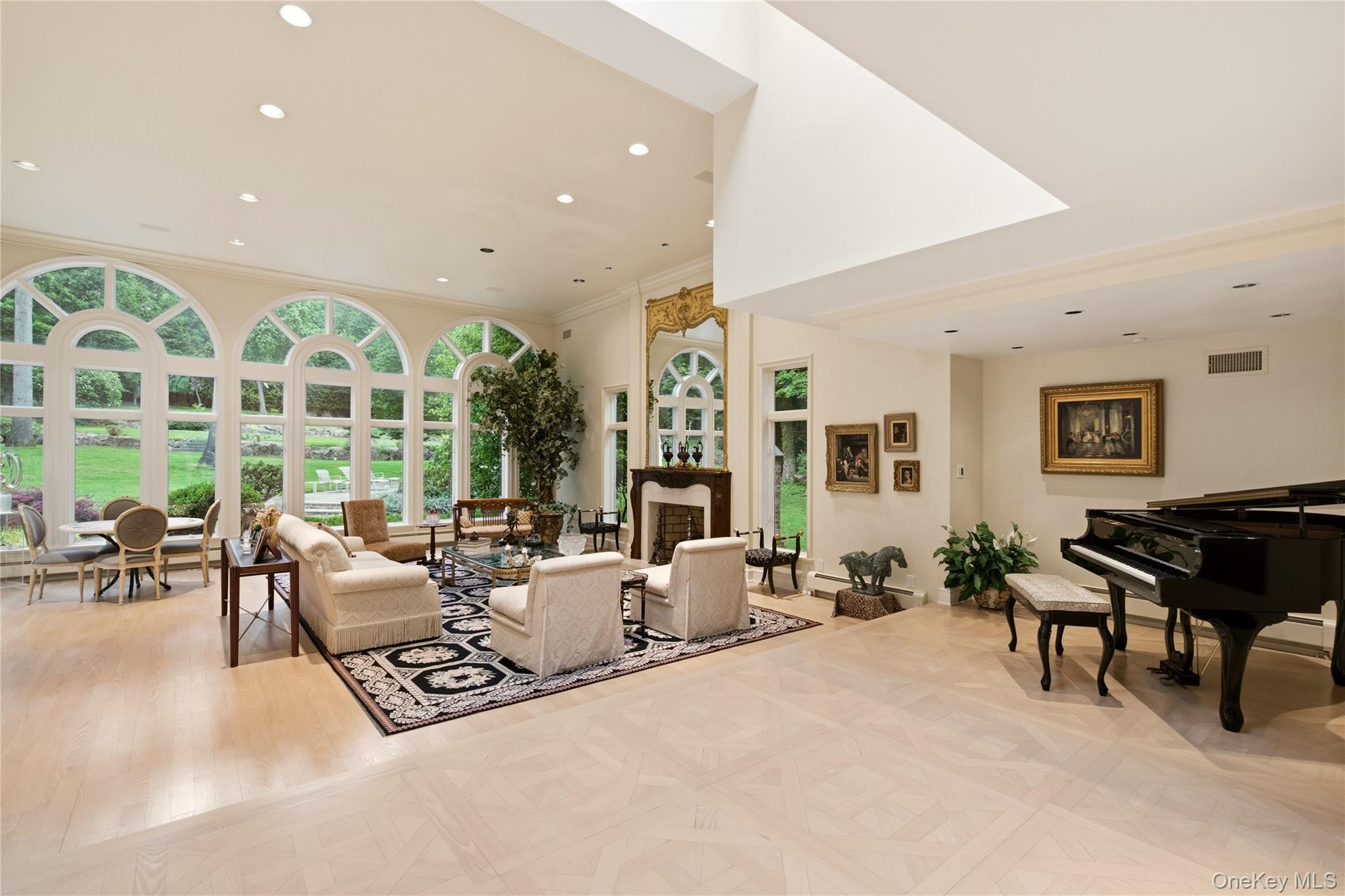 5 Victorian Lane – For Sale photo 5
