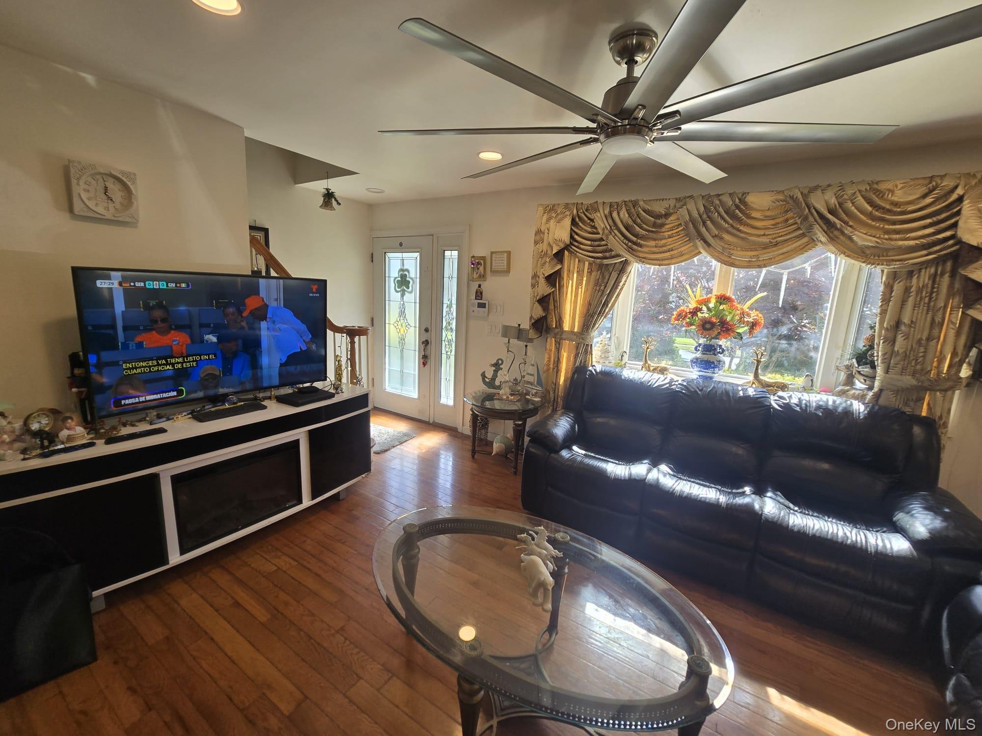 719 Oriole Avenue – For Sale photo 18