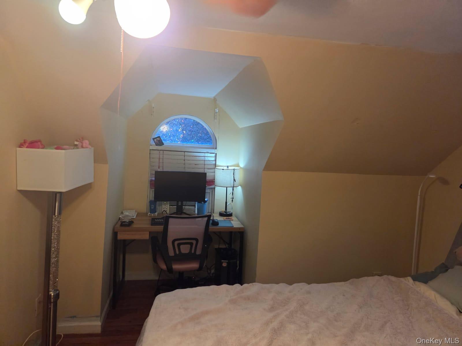 719 Oriole Avenue – For Sale photo 5