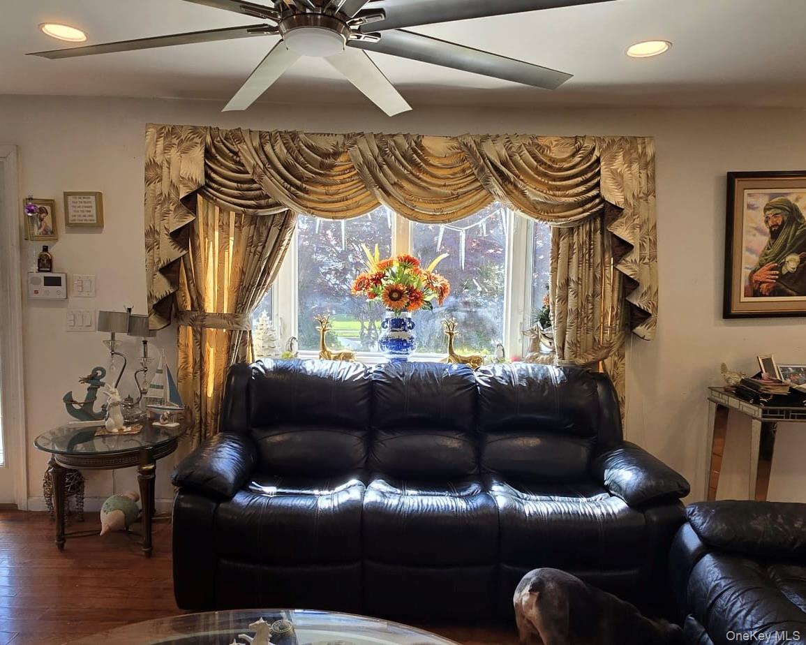 719 Oriole Avenue – For Sale photo 15