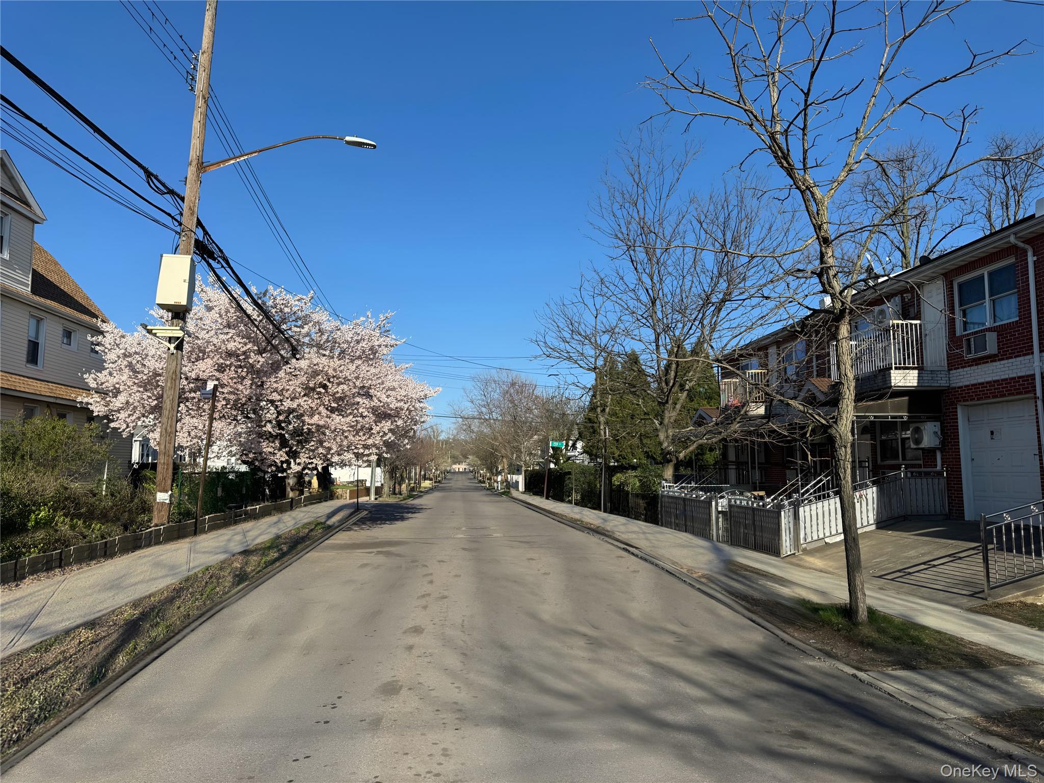 158-12 85th Avenue – For Sale photo 2