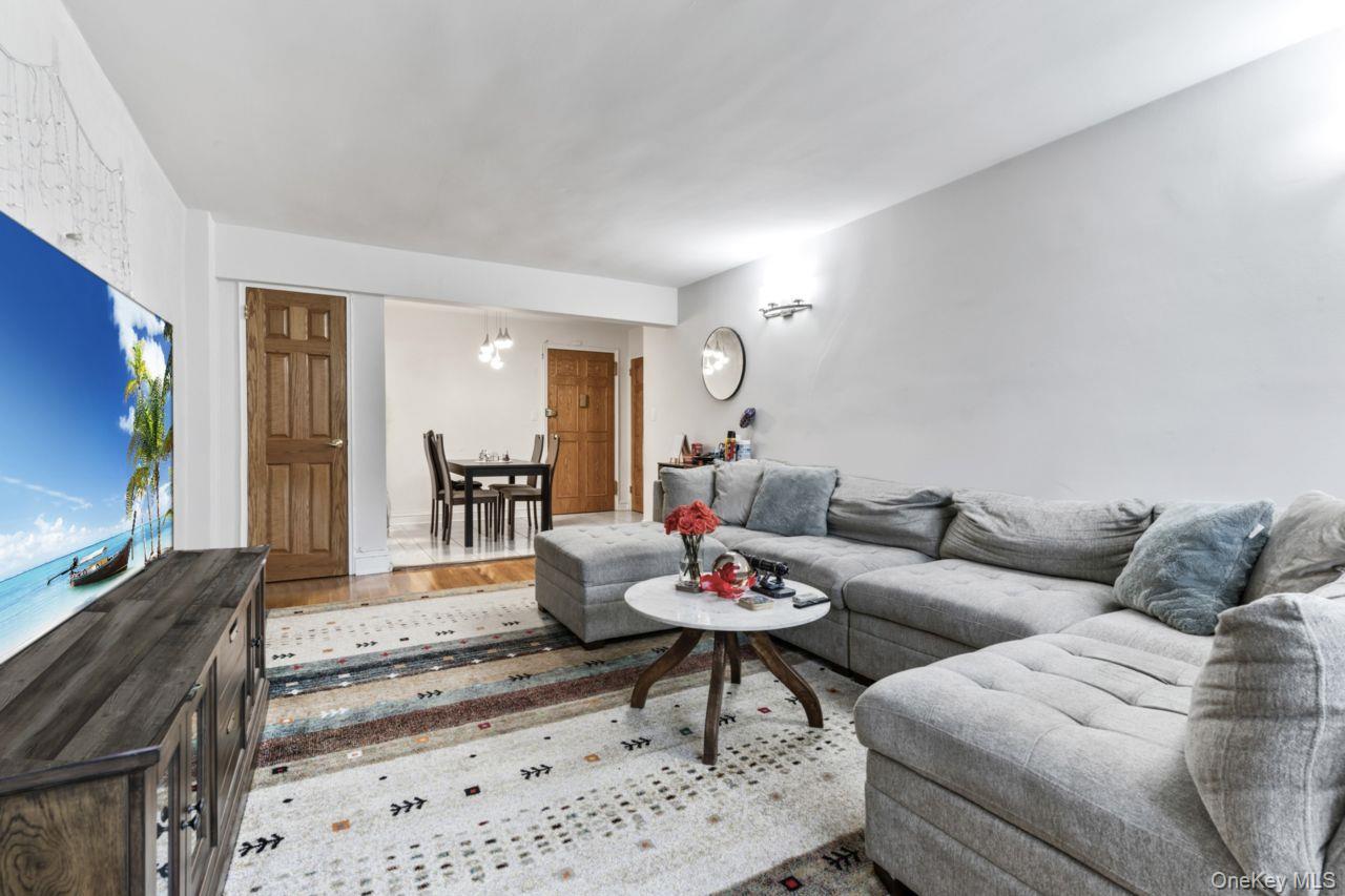 88-12 151 Avenue, Unit 4B photo 7