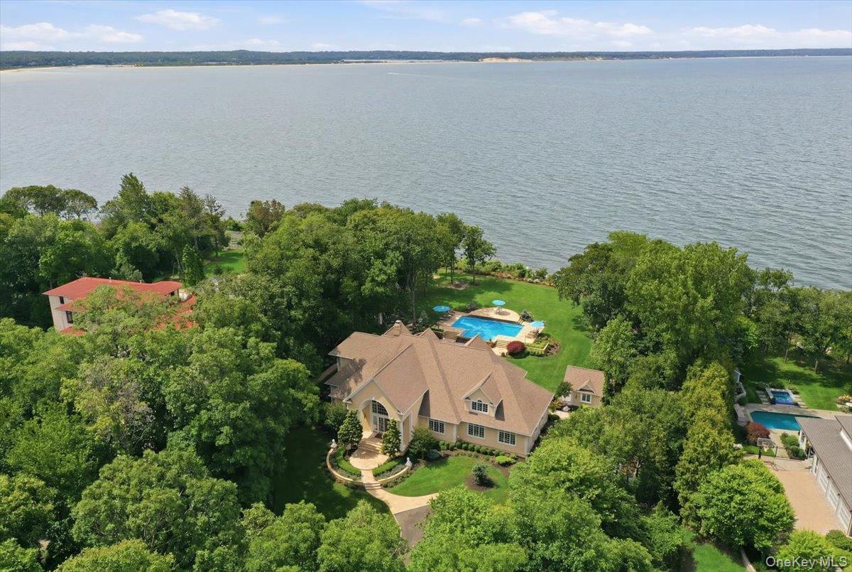 14 Woodcock Lane – For Sale