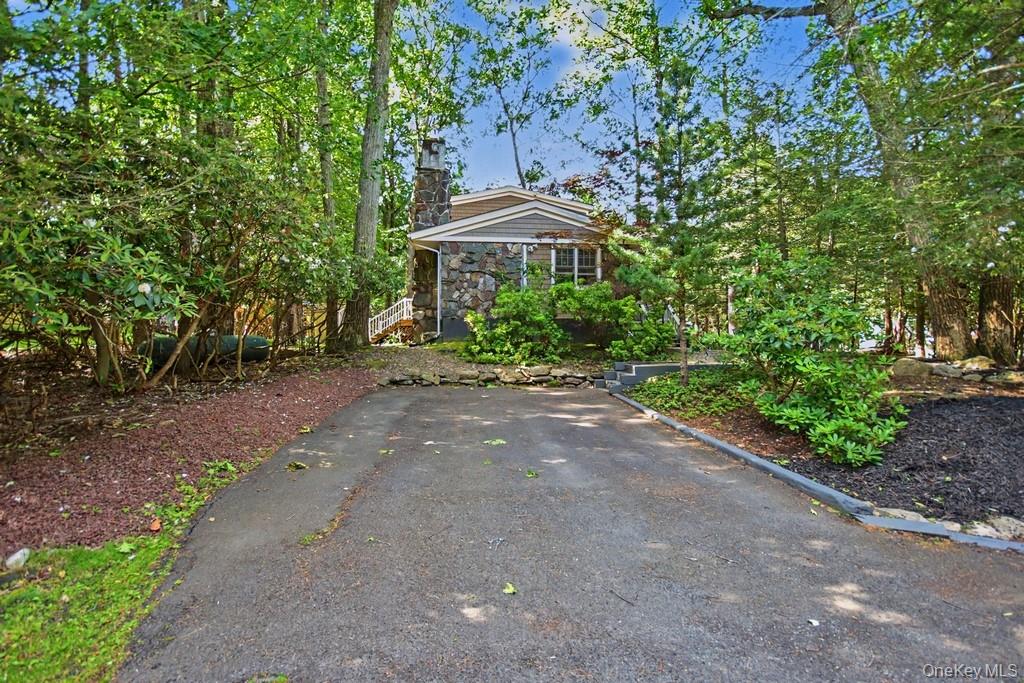 4 Scarborough Circle – For Sale