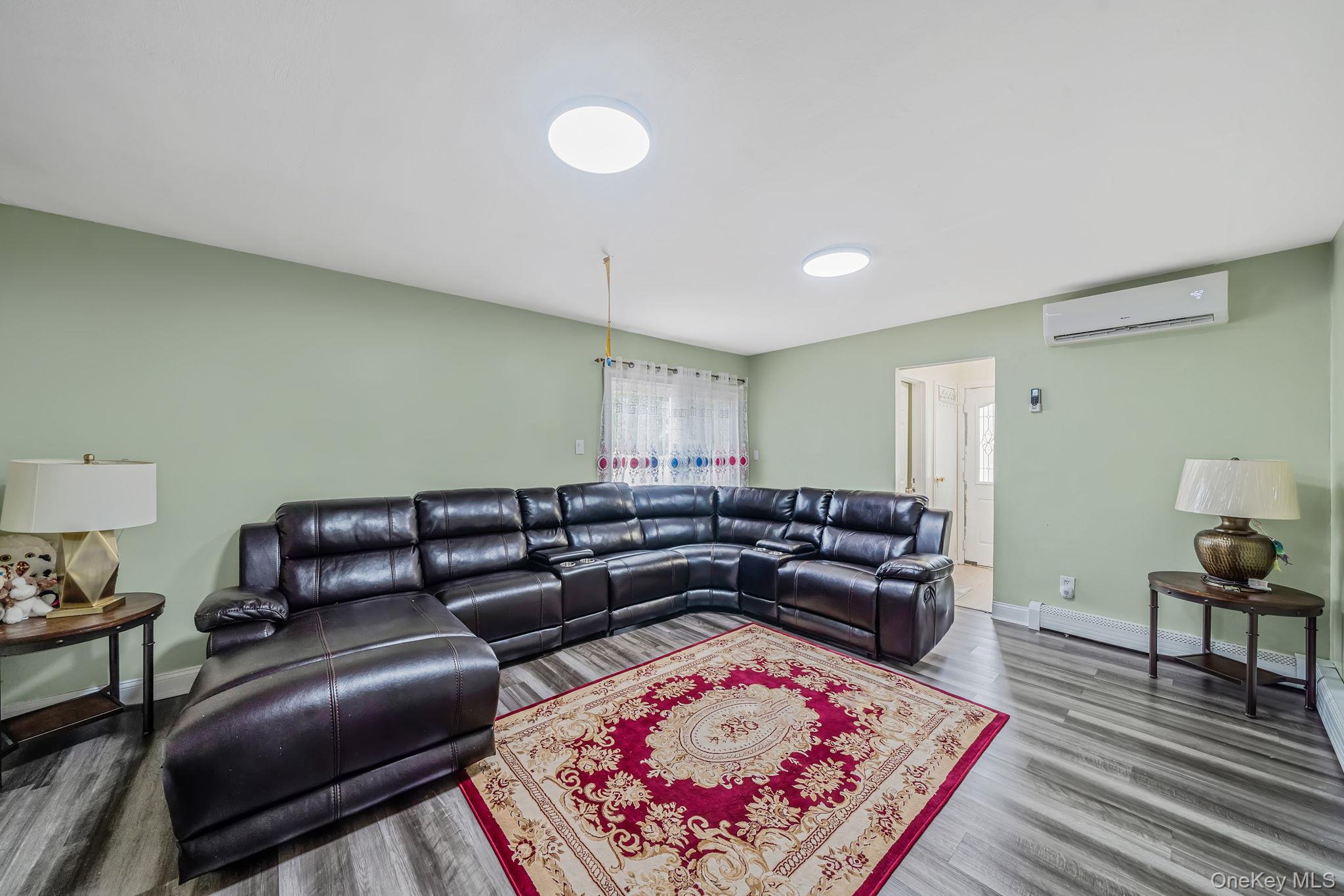 23 Essex Drive – For Sale photo 15