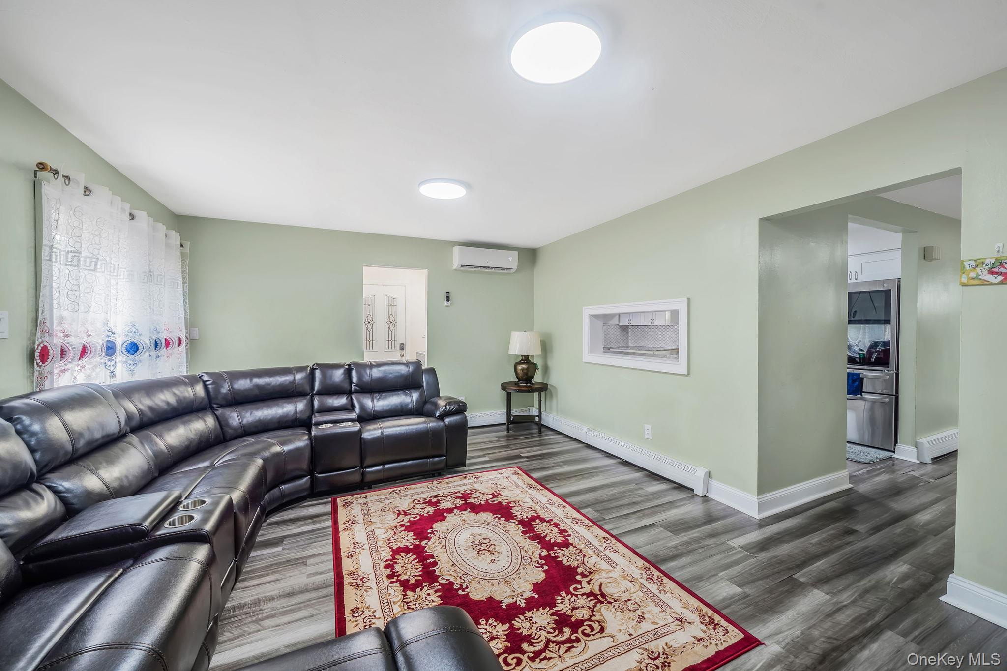 23 Essex Drive – For Sale photo 17