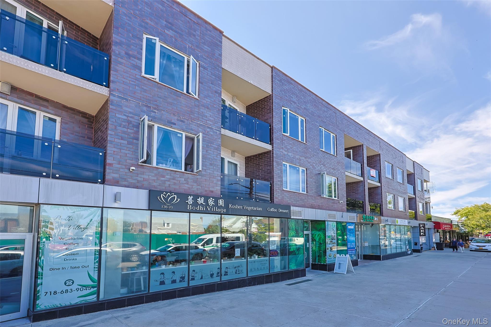 13620 Booth Memorial Avenue, Unit 2A