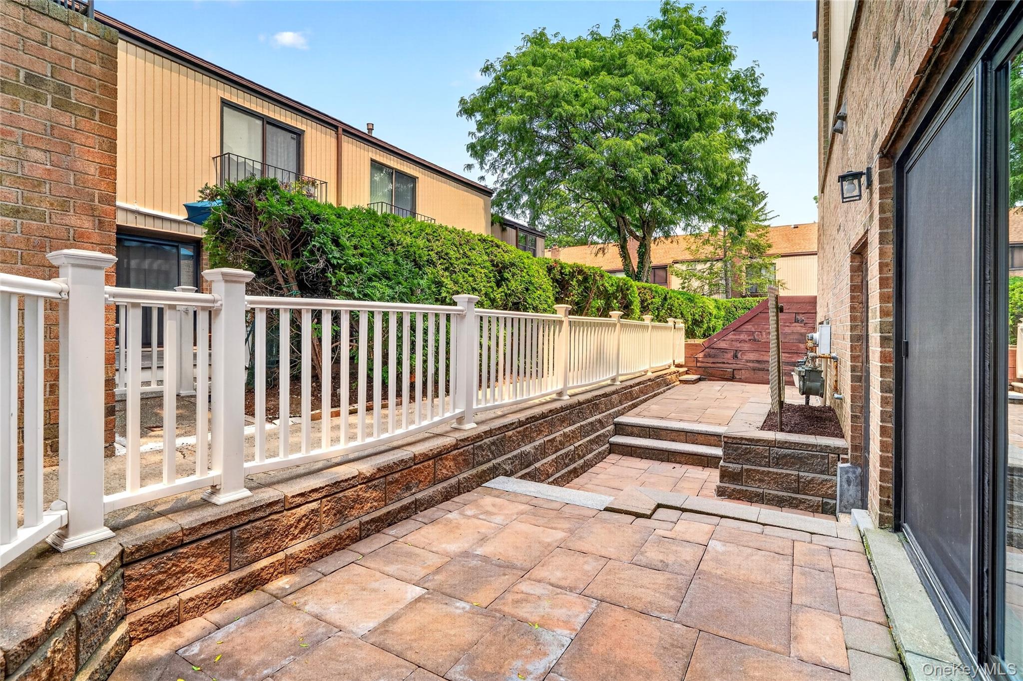 11 Jackson Avenue, Unit 81 photo 22