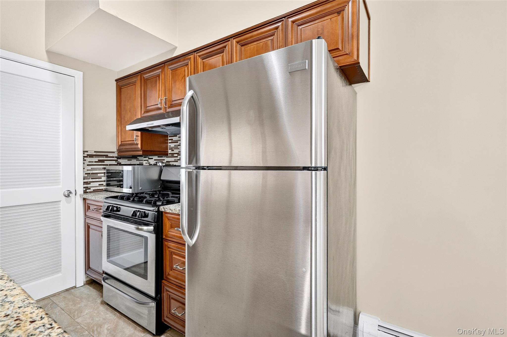 11 Jackson Avenue, Unit 81 photo 10