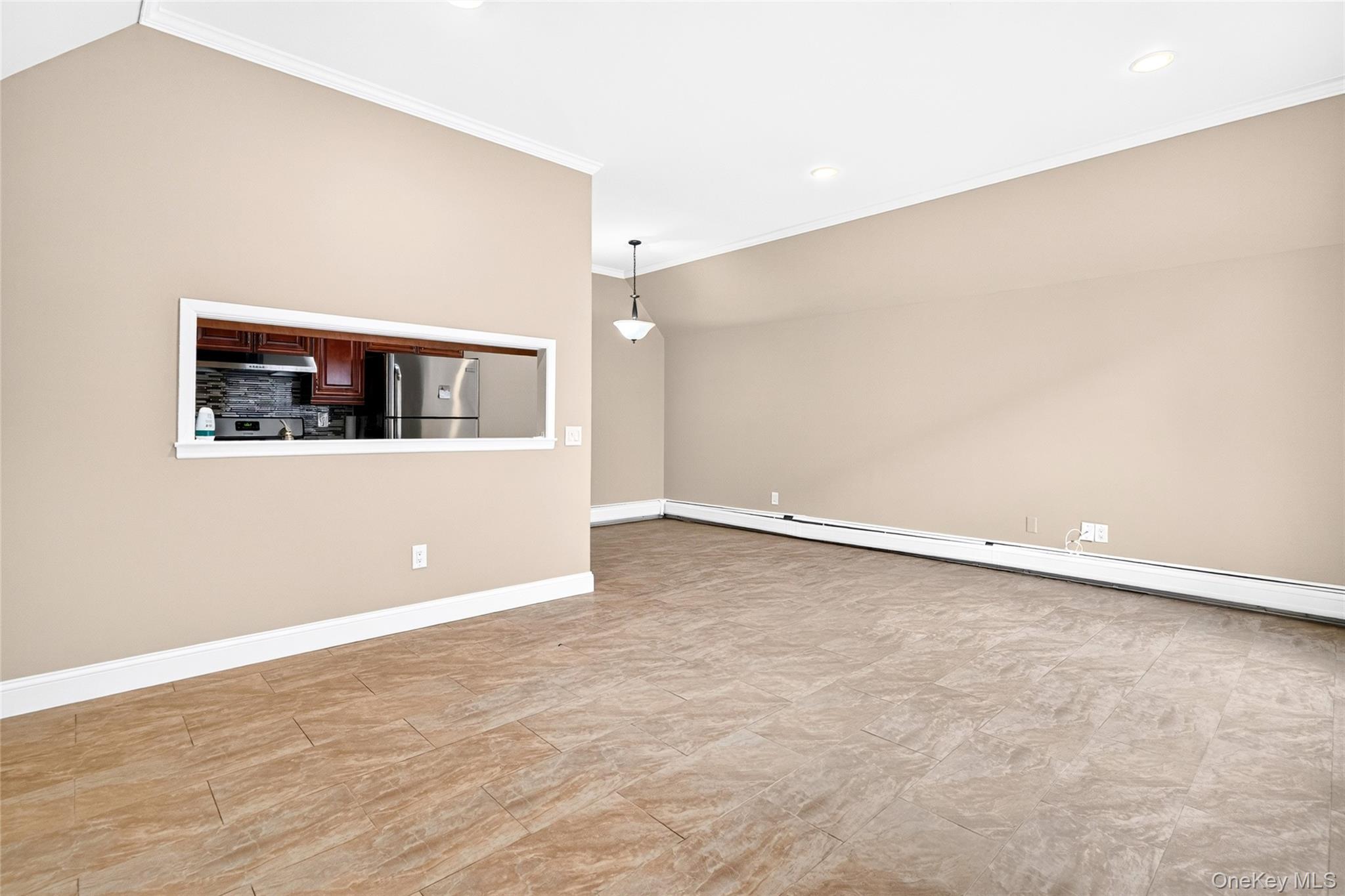 11 Jackson Avenue, Unit 81 photo 4