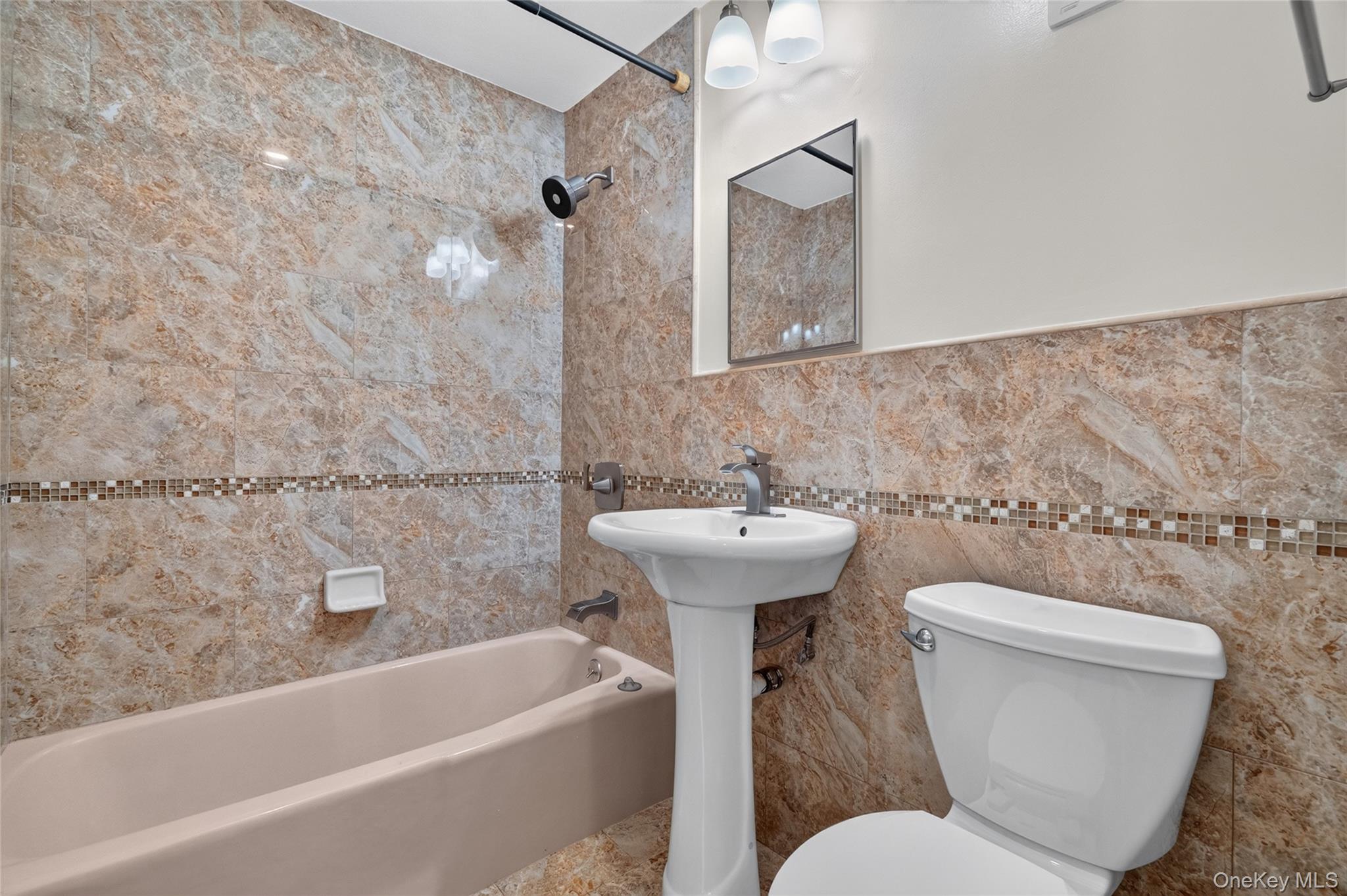 11 Jackson Avenue, Unit 81 photo 18