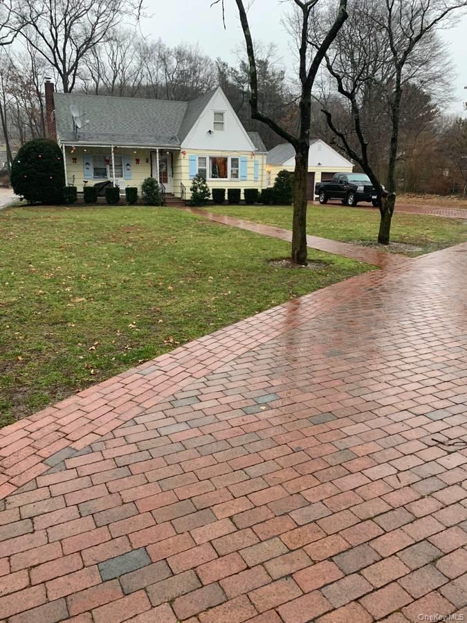 2210 New York Avenue – For Sale photo 3